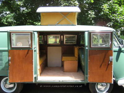 1967 Volkswagen Westfalia Split Screen