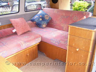Seans 1972 Volkswagen Bay Window with Home Made Interior