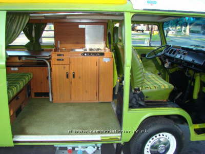 1976 VW T2 US Westfalia Deluxe