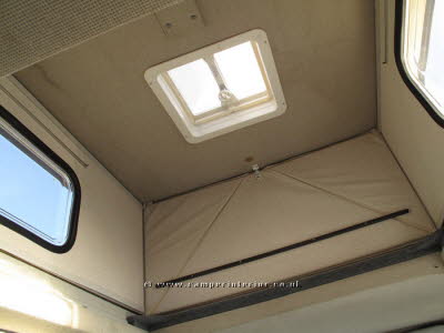 1994 VW T4 Holdsworth Villa XL Poptop Campervan