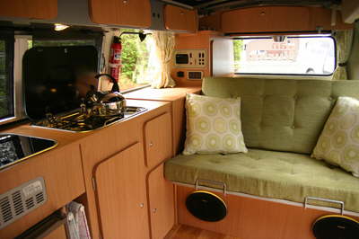 Vanwurks 2011 Volkswagen T2 Bay Classic Interior