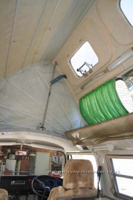Craig's 1976 Bay window Dormobile