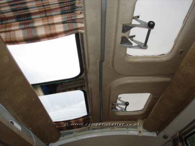 Richards 1971 Dormobile D4/6 VW Bay Window